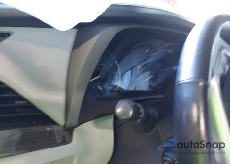 2015 Chrysler Town & Country Touring из США, поврежденный, VIN 2C4RC1BG6FR664803